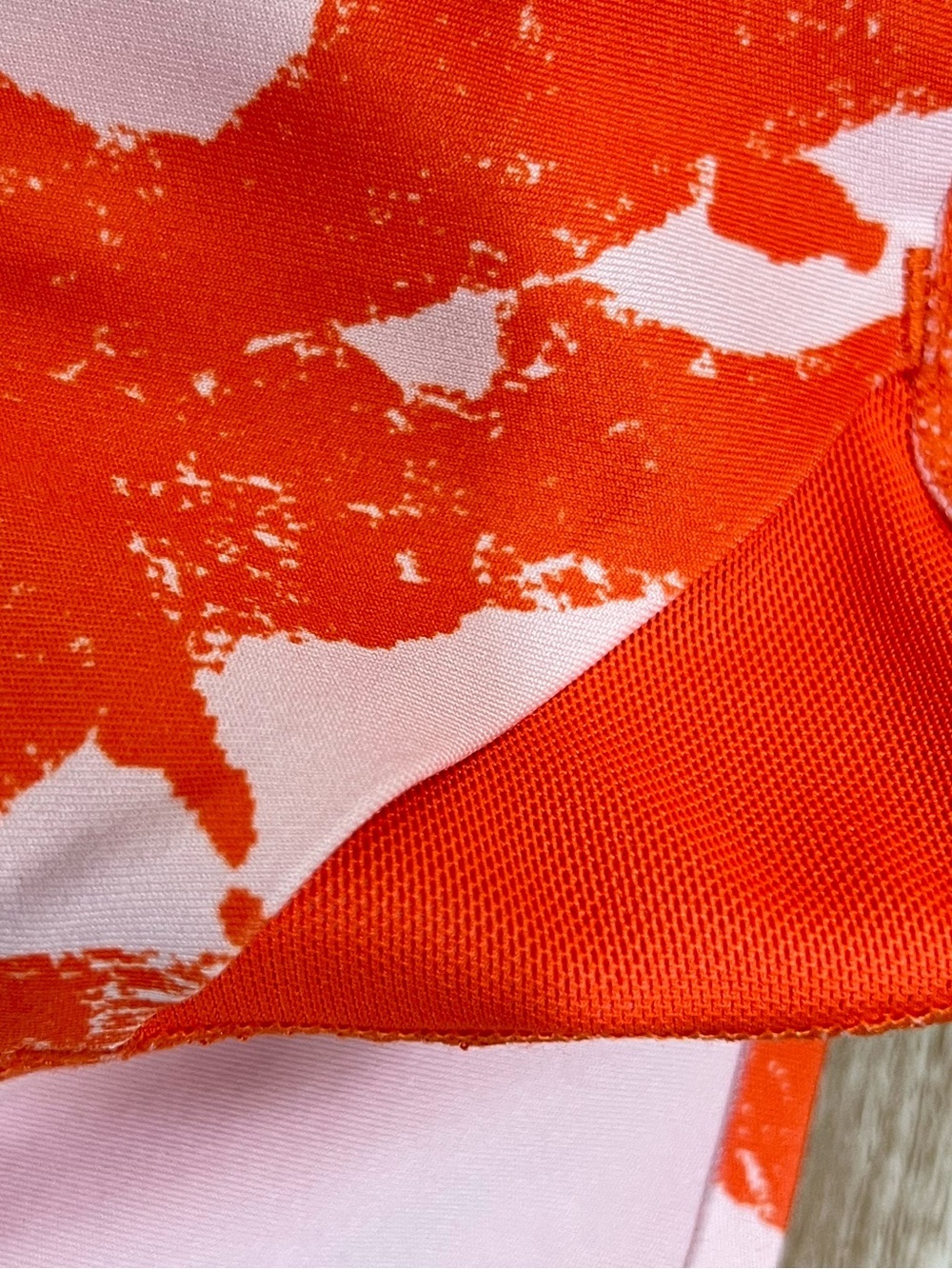 Nike One Luxe Icon Women’s Size Small US Mid-Rise Training Bike Short Orange - Picture 11 of 14